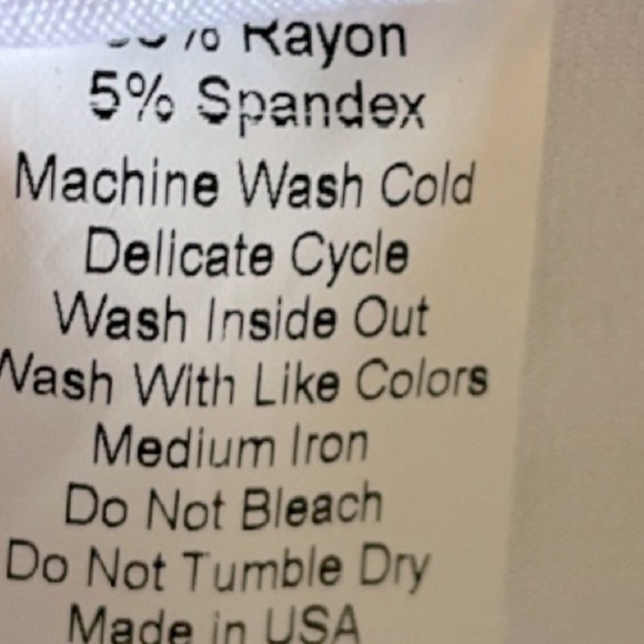 Ruby Jane | Sleeveless everyday cupro splice top. White. Size 1X. Made USA - Picture 4 of 6